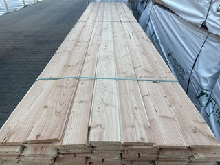 Ca. 138x Douglas Veer en Groef, 18x145mm, lengte 500cm